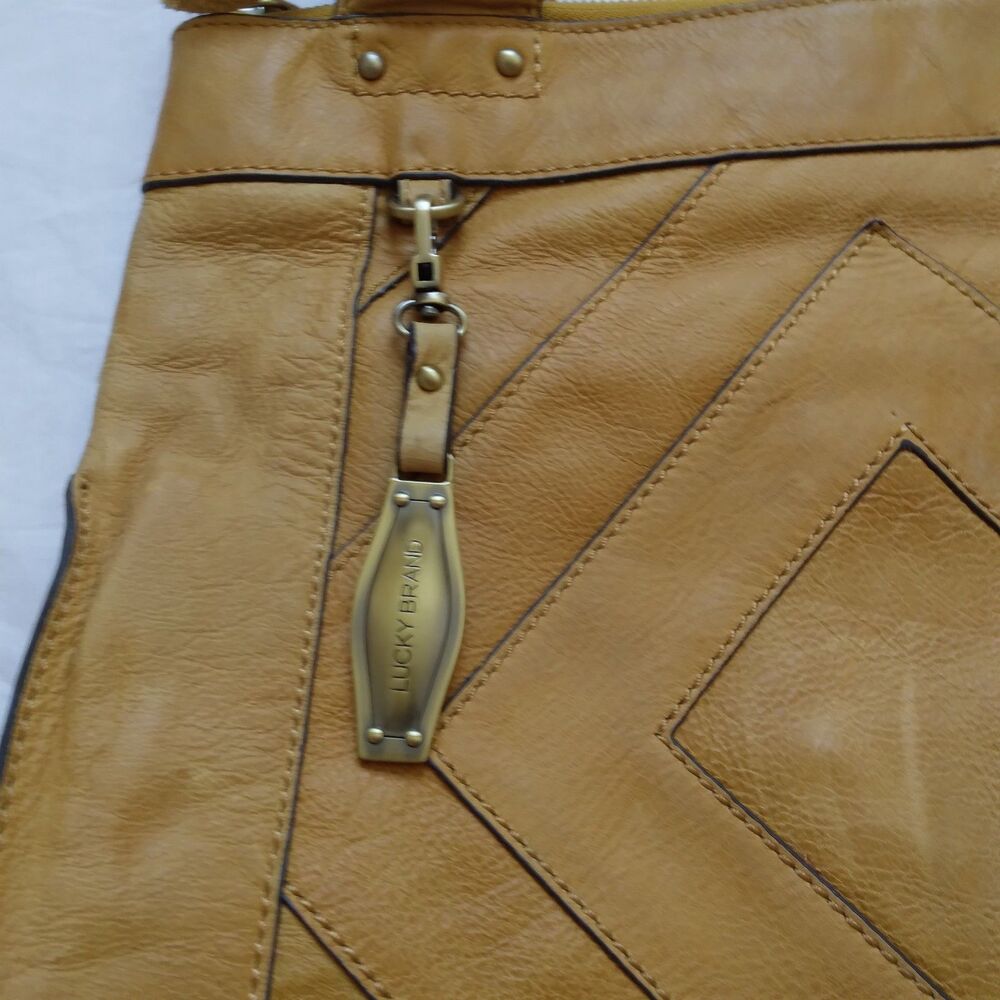 Lucky Brand Large Brown Leather Tote Shoulder Bag Distressed Y2K Boho Festival - Picture 4 of 14